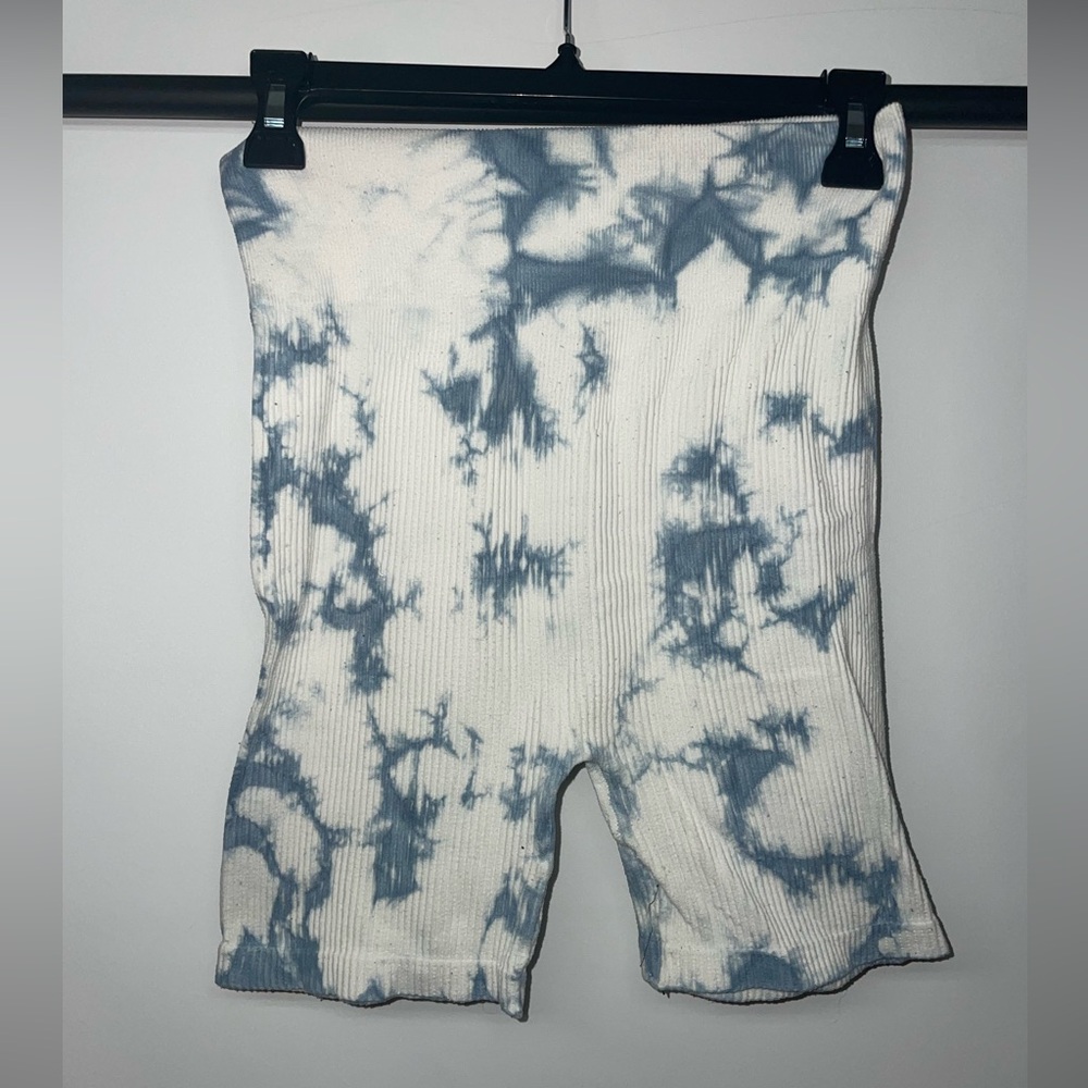 Aura Blue & White Tie Dye Biker Shorts